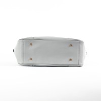 8.2-CARLA-light-gray-spód