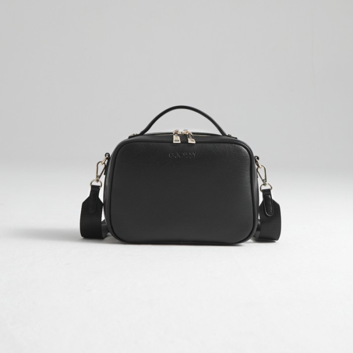 joissy-organizer-do-wozka-listonoszka-dla-mamy-vera-black-czarny-1-przod
