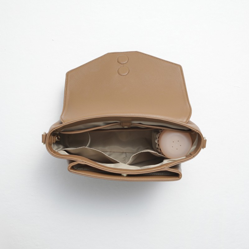 joissy-organizer-do-wozka-listonoszka-midi-almond-migdalowa-7-wnetrze