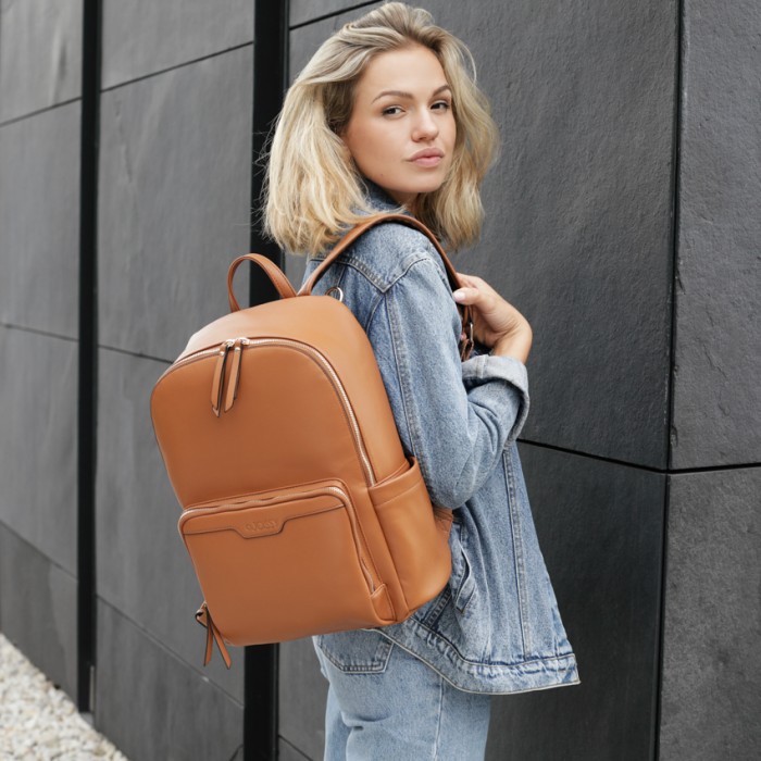 joissy-moon-plecak-do-wozka-dla-mamy-camel-na-modelce-2