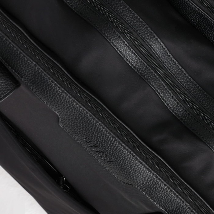 joissy-torba-do-porodu-weekend-weekender-black-czarna-detal.jpg