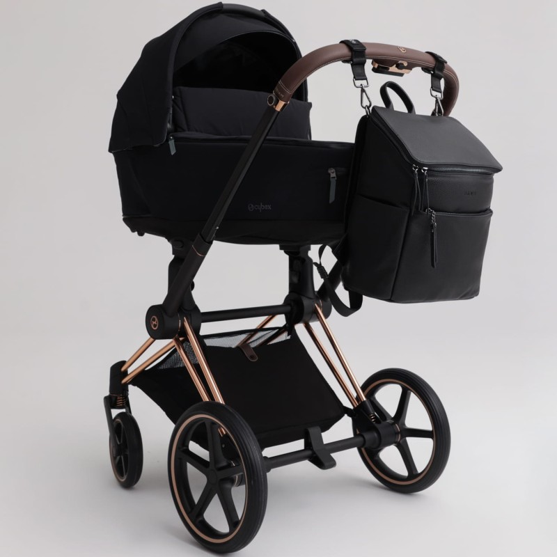 joissy-roomy-plecak-do-wózka-dla-mamy-i-taty-black-gun-metal-na wózku.jpg