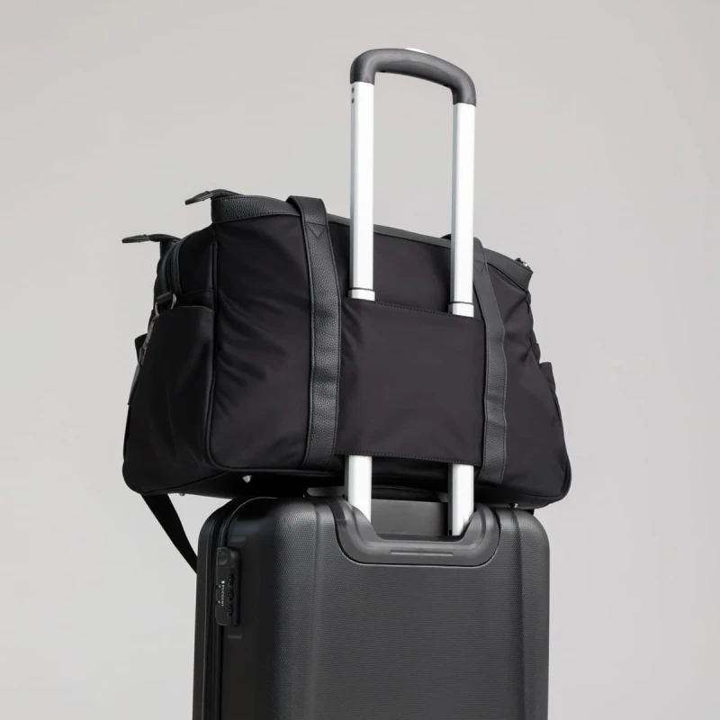joissy-torba-do-porodu-weekend-weekender-black-czarna-na walizce.jpg