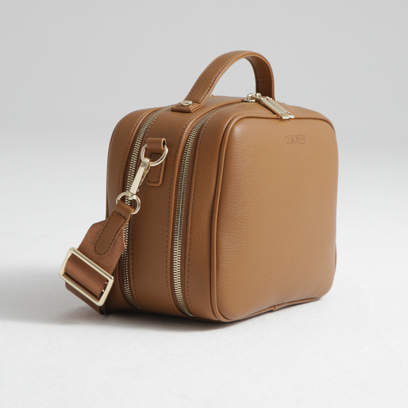 joissy-organizer-do-wozka-listnoszka-dla-mamy-vera-caramel-karmelowa-2-bok