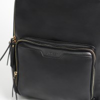 joissy-plecak-do-wozka-moon-black-czarny-7-detale-przednia-kieszeń